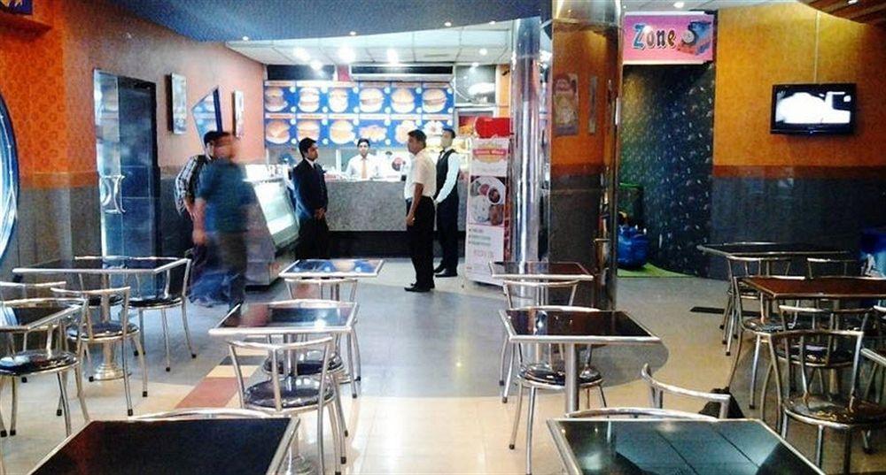 Hotel Washington Dhaka Buitenkant foto