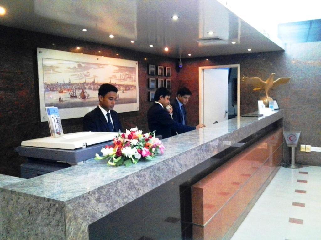 Hotel Washington Dhaka Buitenkant foto